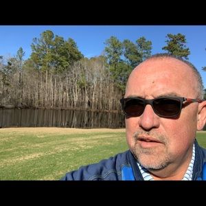 Meet your Posher, Tom